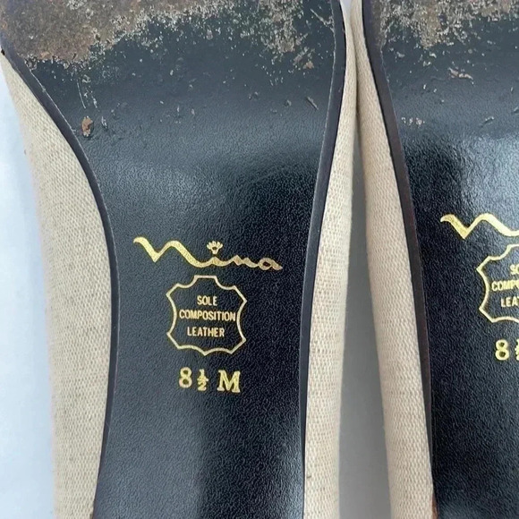 Nina Slip On Heels 8.5M Cream 2.5” Kitten Heel Closed Toe Vintage - Picture 10 of 13